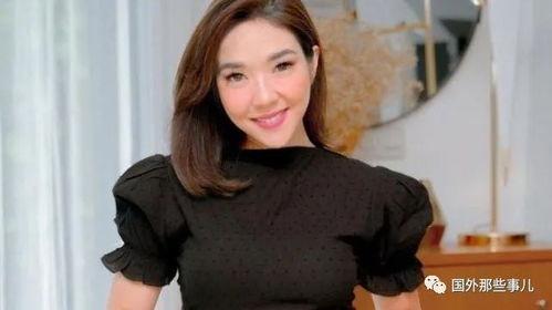 外国女模特吃瓜视频,瓜皮下的时尚故事